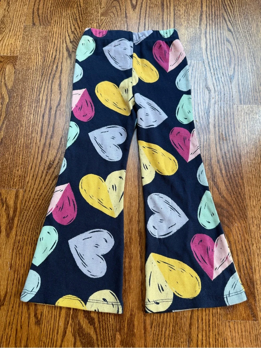 NWOT Gap Heart Flared Leggings 3 Years